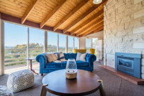 The Chalet in the Rye - Scenic Rustic Retreat, Rye